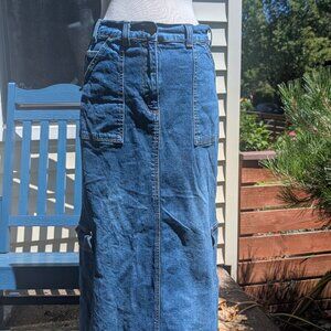 Identic Maxi Demin Maxi Skirt w Back Slit - with POCKETS! - Small